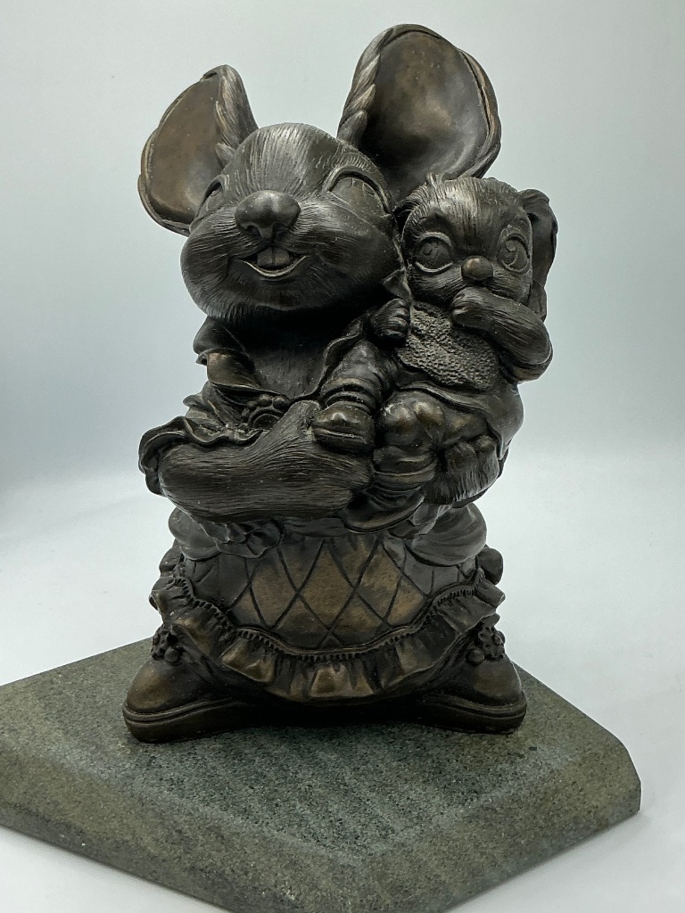 Vintage PenDelfin Metallion Cold Cast Bronze Mother & Child Rabbit Statue 8 In